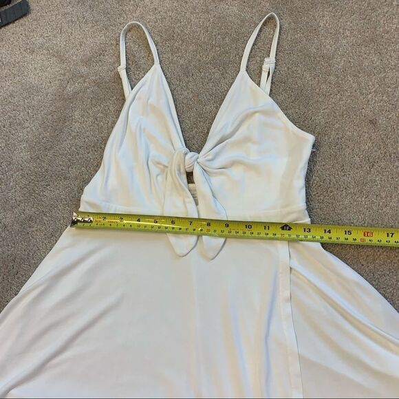 Urban Outfitters white alix tie front jumpsuit SzM - Picture 5 of 6